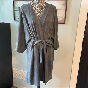 Robe - Size Large